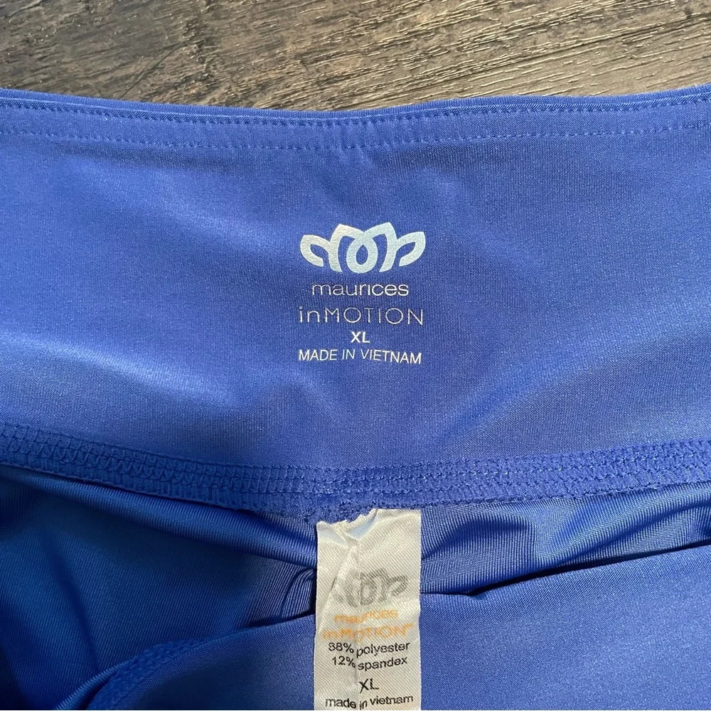 Maurice’s In Motion Periwinkle Blue Cut Out Leggings.  Women’s XL Athletic Capri - Picture 6 of 6